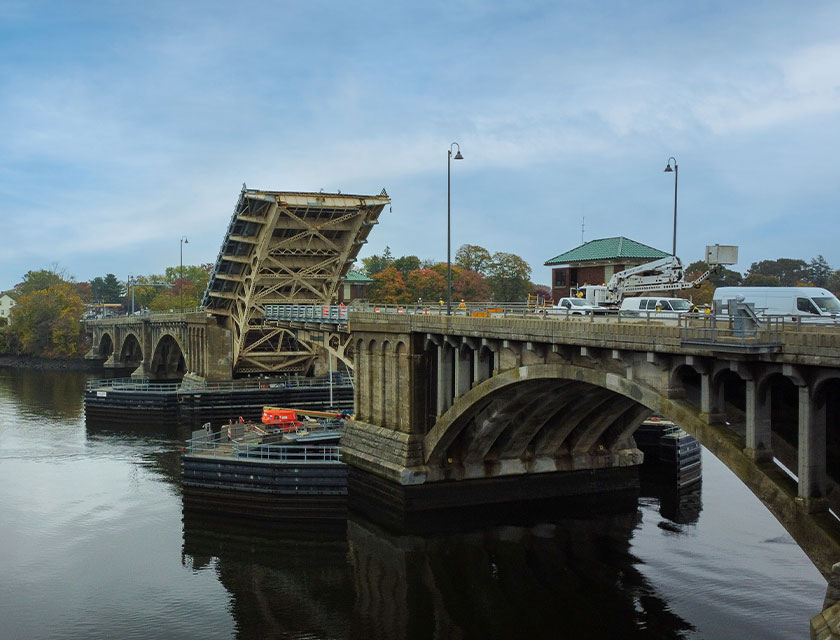 devon bridge construction
